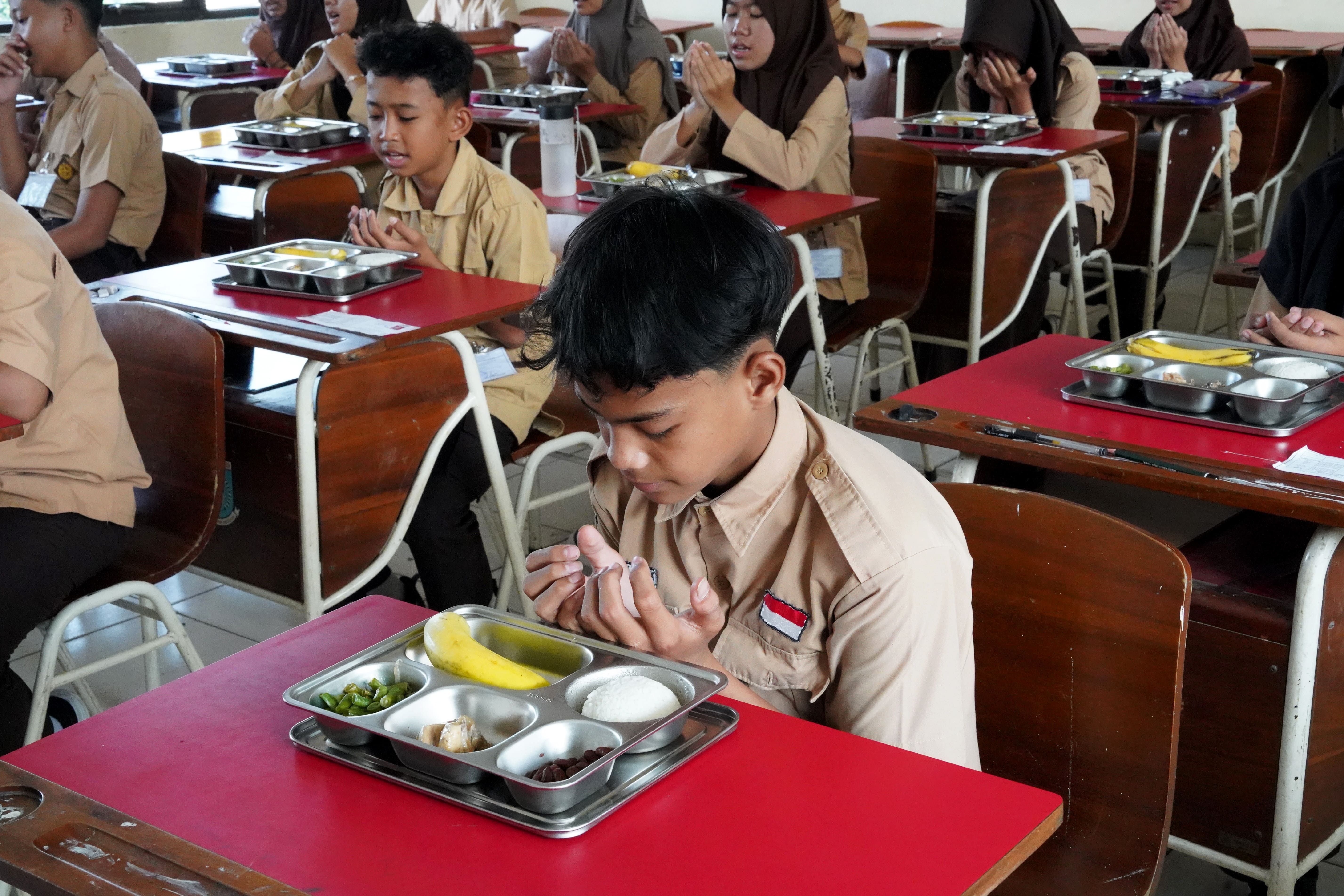 Surat Pernyataan Makan Gratis di MTsN 2 Brebes Ditarik